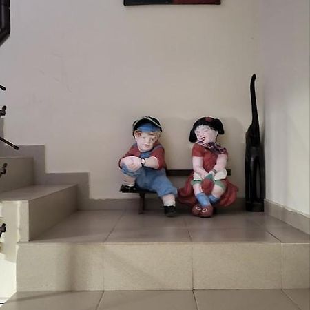 Къща За Гости Алекс Sinemoreț Exterior foto